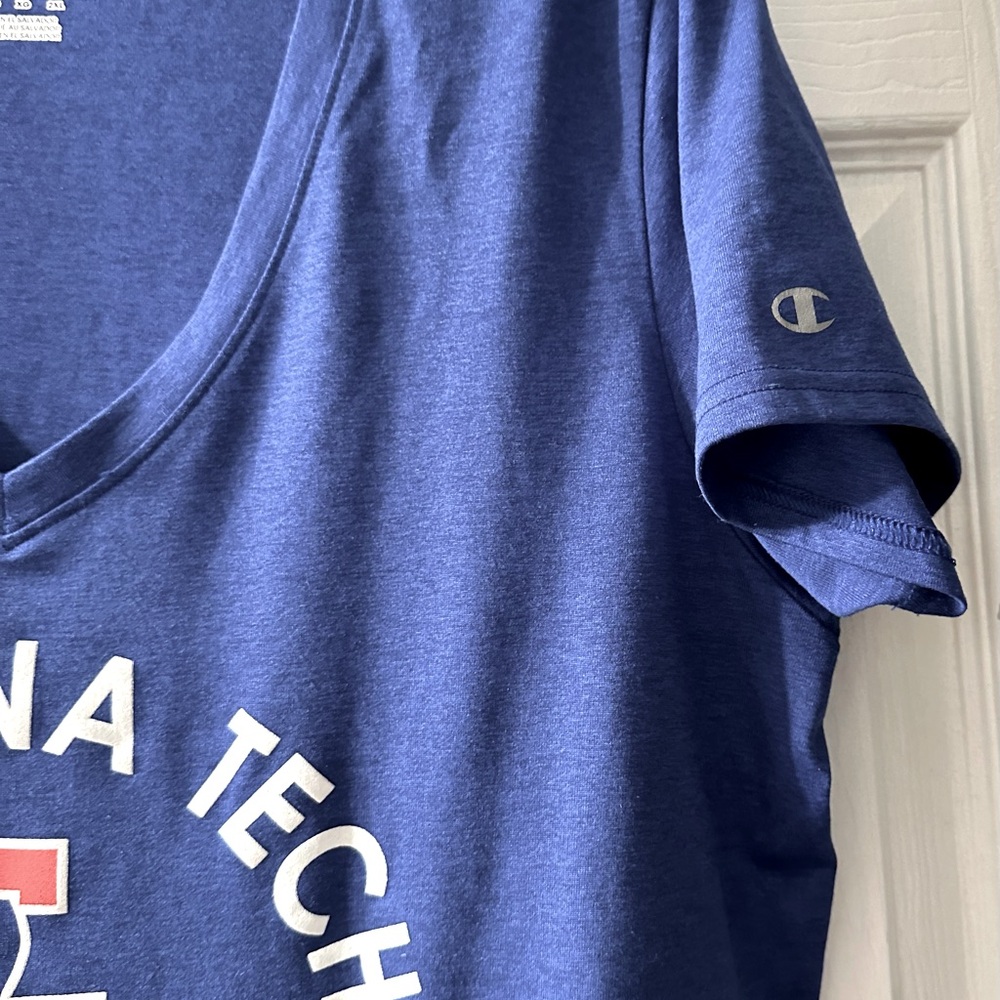 Woman Champion blouse - Picture 3 of 5